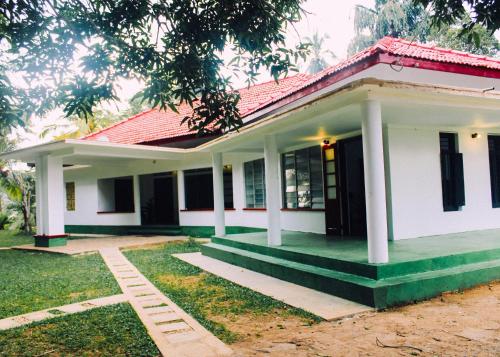 DUTCH BUNGALOW galle photo 2