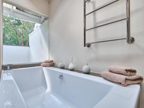 Nguni Lodge Nguni Lodge