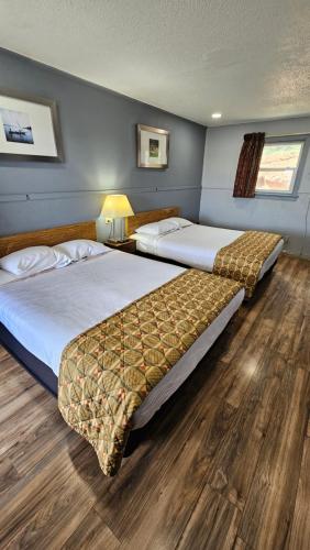 Queen Room with Two Queen Beds
