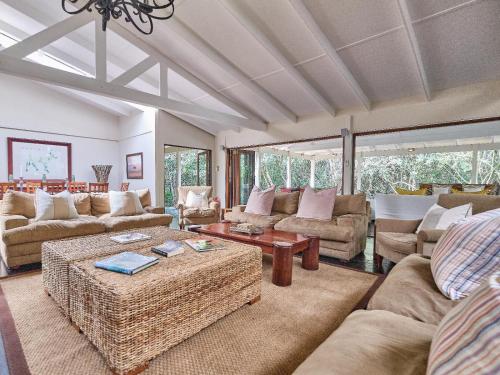 Nguni Lodge Nguni Lodge