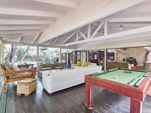 Nguni Lodge Nguni Lodge