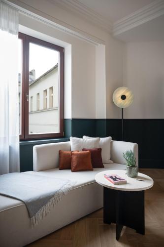 Almanac X Alcron Prague, Прага (фото 3)