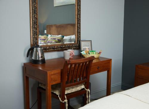 Trents by Greene King Inns - image 8