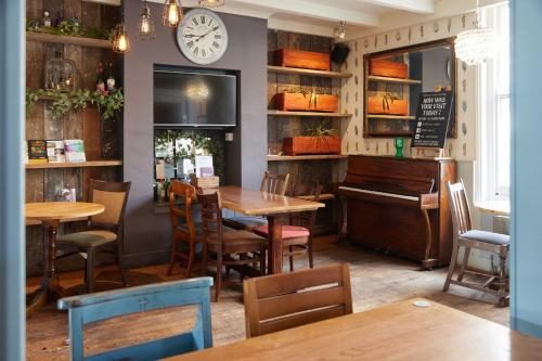 Restaurante, Trents by Greene King Inns in Chichester