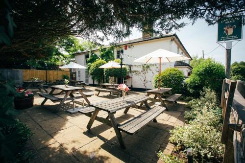 The East End Arms - image 13