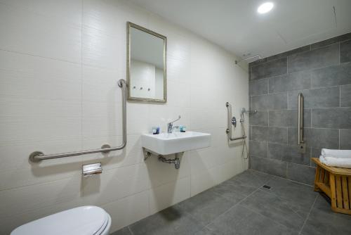 Sahara Hotel Eilat - image 4