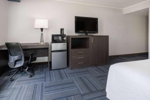 Baymont by Wyndham Appleton - image 6