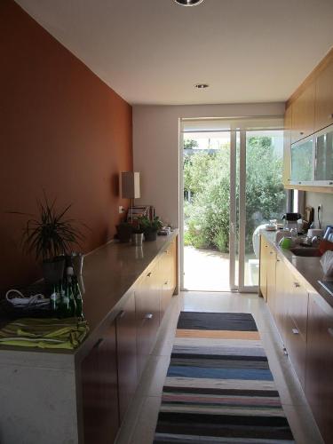 ห้องครัว, Casa da Ribeira in อัลฟาริม