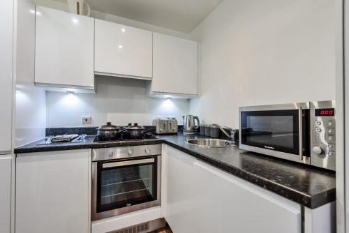 Stylish Urban Retreat in the Heart of Liverpool, Liverpool (photo 7)