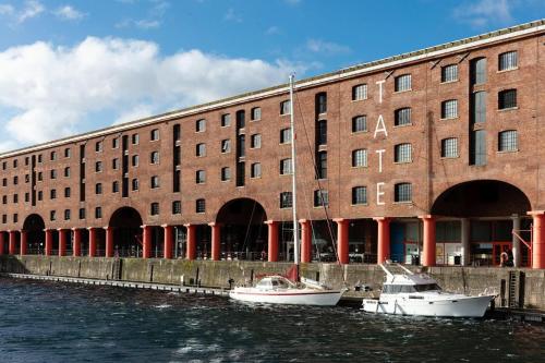 Stylish Urban Retreat in the Heart of Liverpool, Liverpool (photo 5)