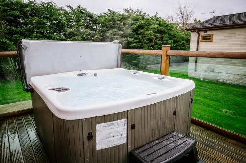 Ream Hills Holiday Park