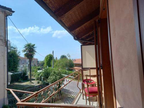  La casa dei Nonni, Ferienwohnung in Treiso