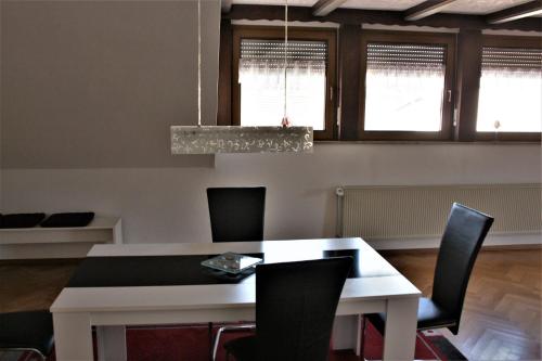 設施, Ferienwohnung in Humes in 埃珀爾博恩