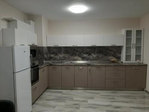 Апартамент Deluxe 7, Sveti Konstantin i Elena (foto 6)