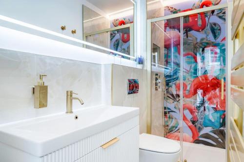 House 10 mins to Tower Bridge Hot Tub & Parking, Londyn (zdjęcie 8)