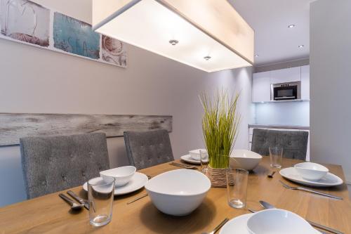 Quartier Deich-4 Ferienhaus Quartier Deich 4 Waterfront in Strandweg