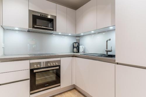 Quartier Deich-4 Ferienhaus Quartier Deich 4 Waterfront in Strandweg