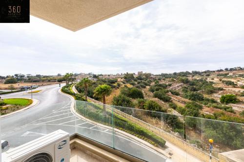 Beautiful 2BR APT with beautiful w/tranquil views by 360 Estates - Location saisonnière - Marsaxlokk