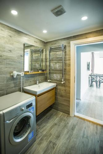 Doa Suite Hotel - image 14