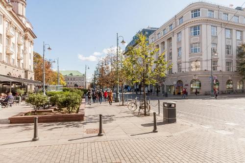 Central Apartment in Gedimino Av by URBAN RENT, Vilnius
