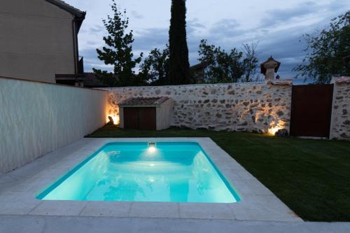 Peldbaseins, Casas Las Hazas in Turégano