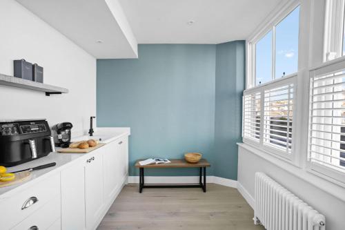Mayflower, Maritime Suites - Tap to explore photos