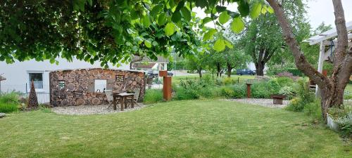花園, Gemütliche Ferienwohnung am Schwarzwaldrand (Gemutliche Ferienwohnung am Schwarzwaldrand) in 蓋伊費爾登