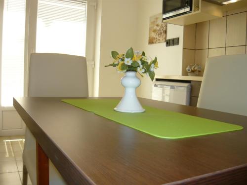 Bathory Apartments - image 8