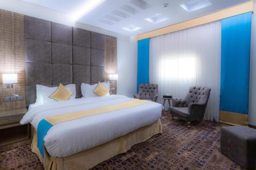 Platinum Hotel Room Type - Family Triple Suite