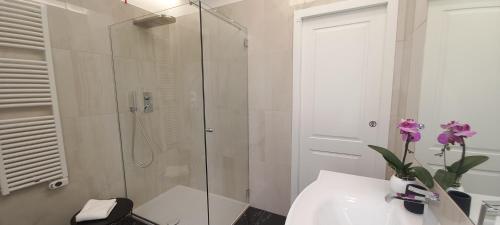 Orchid Luxury Suite 3