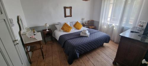 1 queen bed