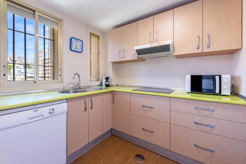 Apartment with Sea View image 6