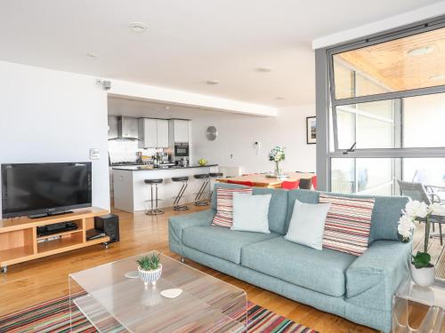 A szálláshely kívülről, Four The Quay in Red Wharf Bay