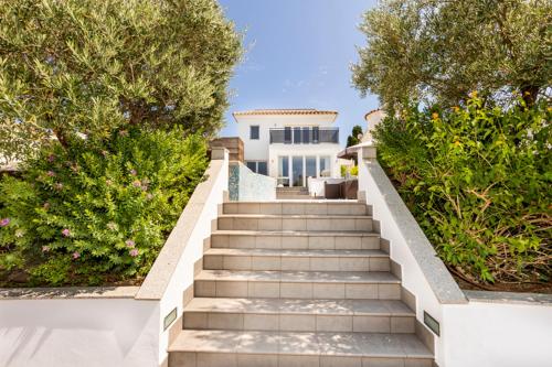 Villa with Private Pool image 1