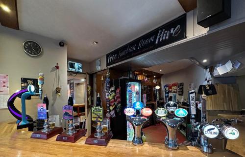 Masons Arms - image 8