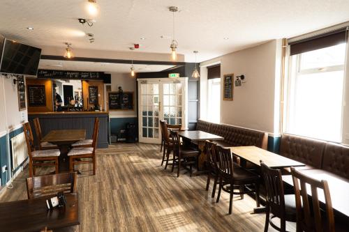 Masons Arms - image 11