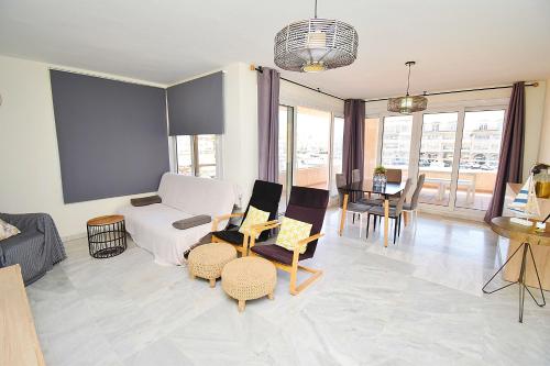 Expoholidays - Apartamentos Puerto Almerimar