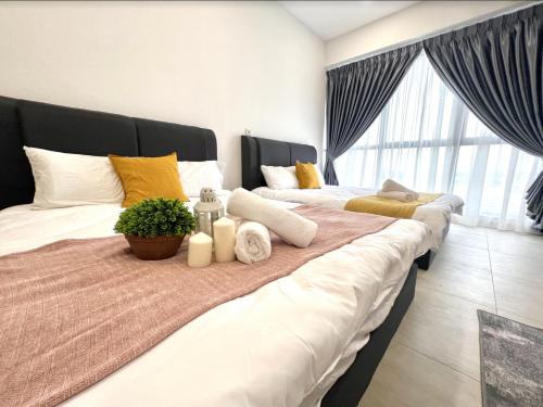 Weekly // Monthly Book - Bellsuite Suite Sepang by Go-Main
