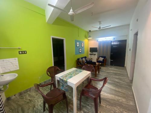 Andoor Homes, Apt No 3B