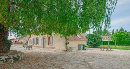La brosse fleury cottage Puiseaux