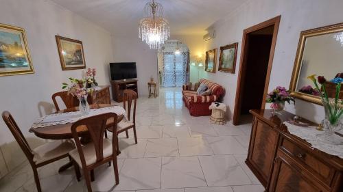 Casina Della Nonna appartamento esclusivo con Parcheggio e Terrazza - Apartment - Lariano