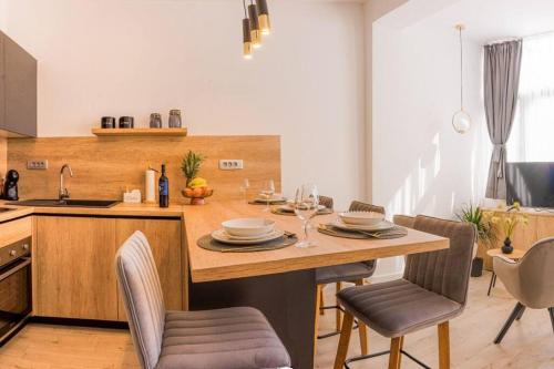 Luksuzni apartman Ribica u samom centru grada, Split (Foto 10)