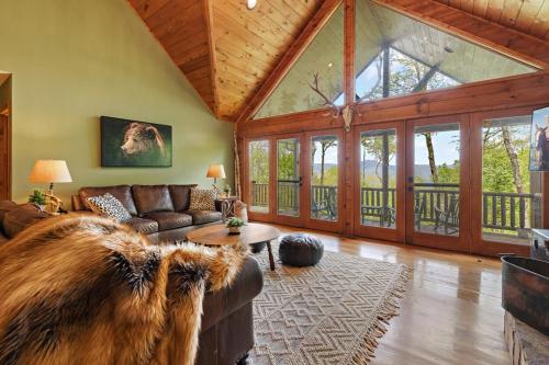 Lucky Bear Cabin in Banner Elk, USA