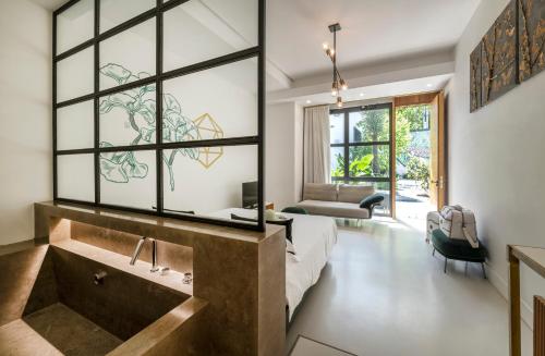 462513827 Horti 14 Borgo Trastevere Hotel