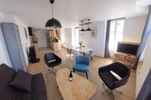 La Cigogne, moderne, spacieux et bien placé gîte à louer Thury-Harcourt