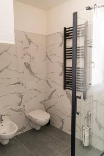Triple Room with Private External Bathroom image 9