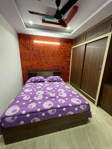 Furnished 3 BHK in Prime Location Near Arilova - 3rd Floor