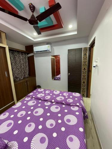 Furnished 3 BHK in Prime Location Near Arilova - 3rd Floor