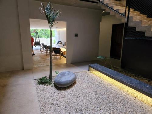 Hermoso departamento nuevo y de lujo en Tulum. - Tap to explore photos