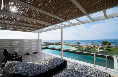 Suite, poolblick, meerblick, geteilter pool